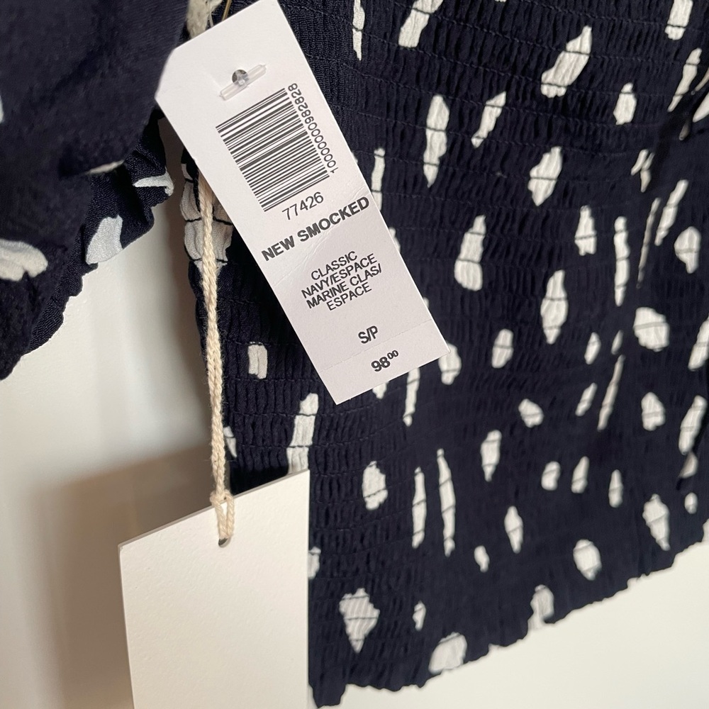 BNWT Wilfred New Smocked Blouse - Picture 6 of 12